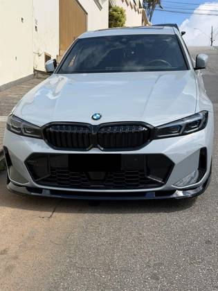 BMW 320i 2.0 16V TURBO FLEX M SPORT AUTOMÁTICO BMW 320i 2.0 16V TURBO FLEX M SPORT AUTOMÁTICO